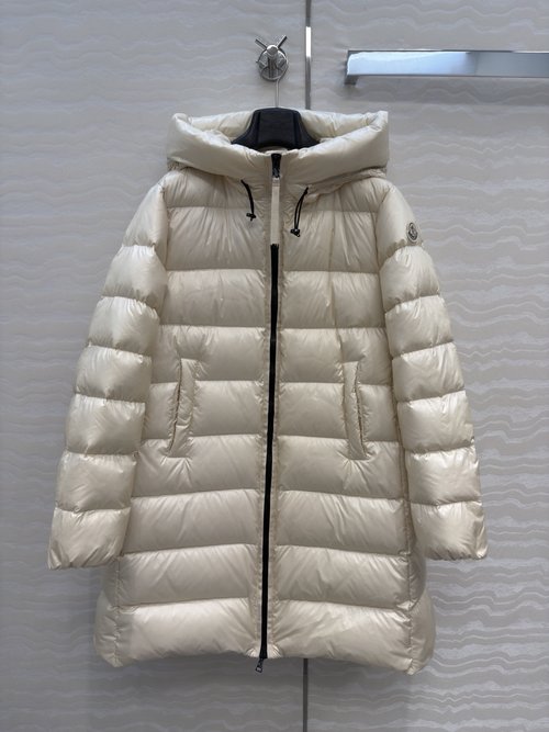 Moncler High-End Classic A-Line Down Jacket with Premium Details