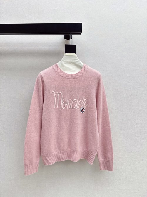 Moncler Versatile Round-Neck Sweater for Layering, Lazy Stylish