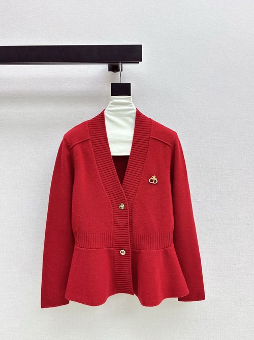 Dior Exclusive Lotus Leaf Hem V-Neck Sweater, Elegant and Timeless