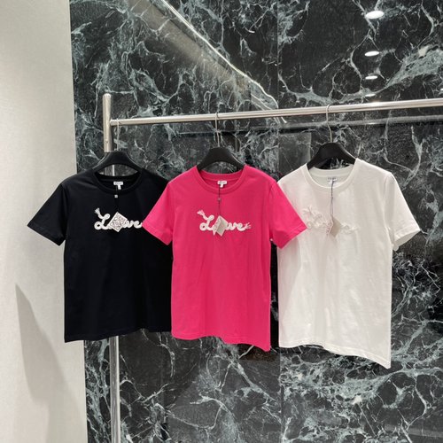 Loewe Letter Pattern Short-Sleeved T-Shirt in Comfortable Cotton