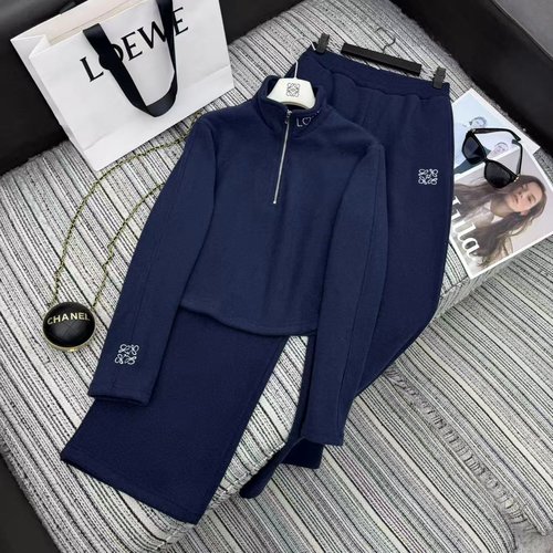 Loewe LOE New Short Top and Straight-Leg Pants Set with Embroidered Logo