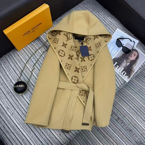 Louis Vuitton Recommended Classic Monogram Logo Double-Sided Woolen Short Overcoat with Belt