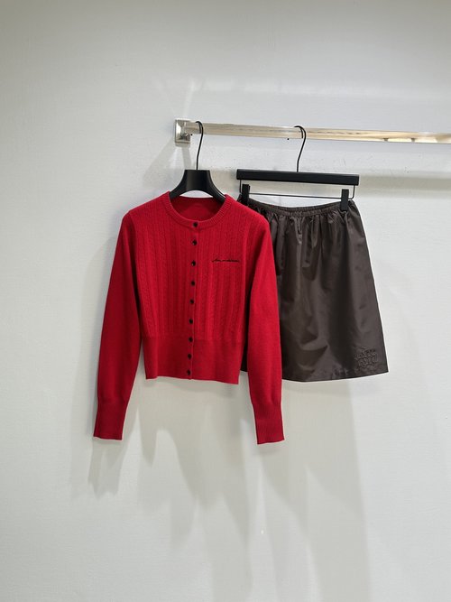 Dior Crimson Wool Cardigan with Flattering Waist Design