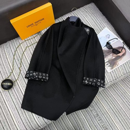 Louis Vuitton Logo Jacquard Double - sided Woolen Coat