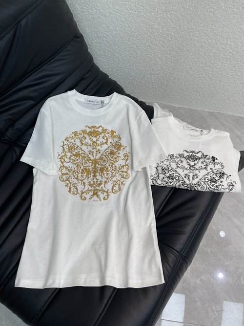 Dior Silky Short-Sleeve T-Shirt with Beaded Logo and Butterfly