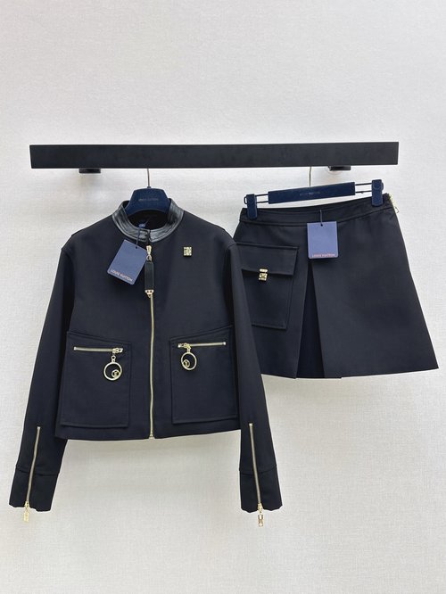 Louis Vuitton Stylish Stand-Collar Jacket with High-Street Style