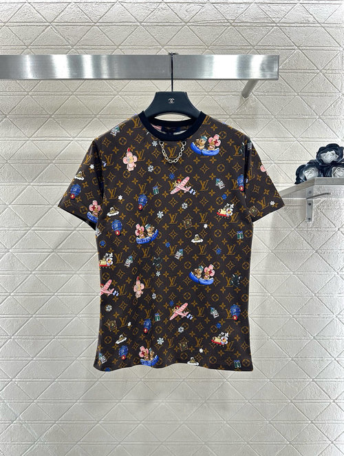 Louis Vuitton Exclusive Plush Toy Print Chain Christmas Cotton Tee