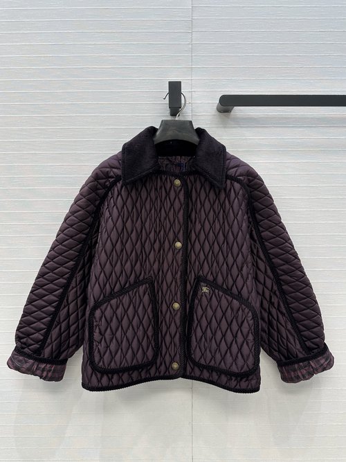 Burberry Quilted Cotton Jacket with Contrasting Corduroy Collar and Vintage Lining