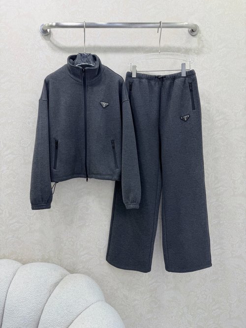 Prada Wool Fleece Set with Logo Decoration and Sporty Look