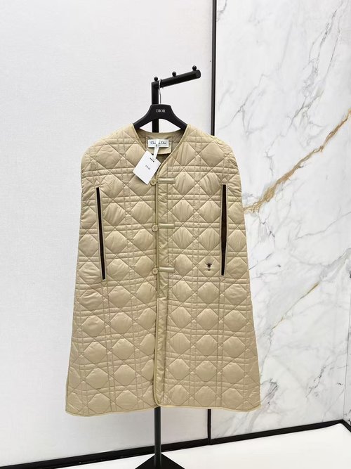 Dior Princess Woven Quilted Collared Cloak for a Stylish Look