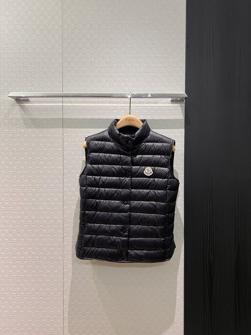 Moncler Classic Stand-Collar Down Vest with Logo Badge and Custom Hardware