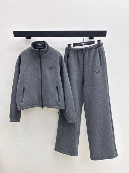 Prada Fashionable Woolen Fleece Set: Jacket and Relaxed Pants