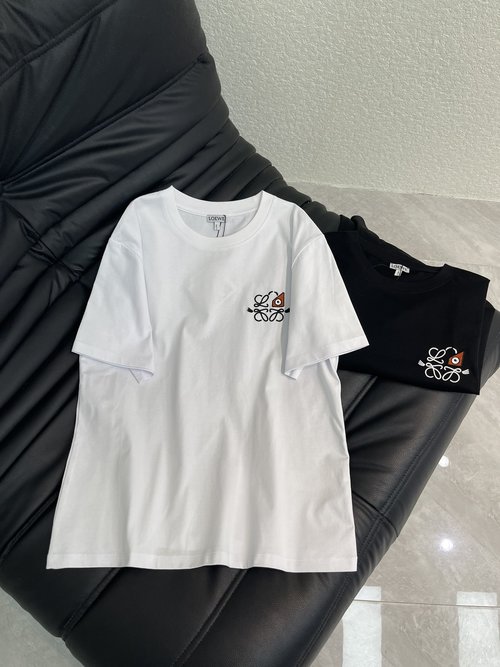 Loewe Short Sleeve T-Shirt with Delicate Embroidery
