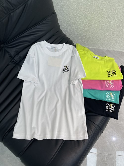 Loewe Chic Multicolored Embroidered Short Sleeve Cotton Tee