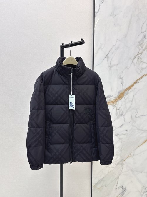 Burberry Black Checked Down Jacket for a Relaxed and Warm Appearance
