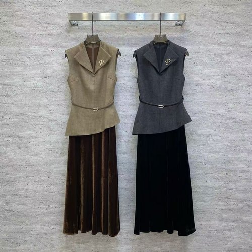 Dior Sophisticated Velvet Skirt and Waistcoat Set