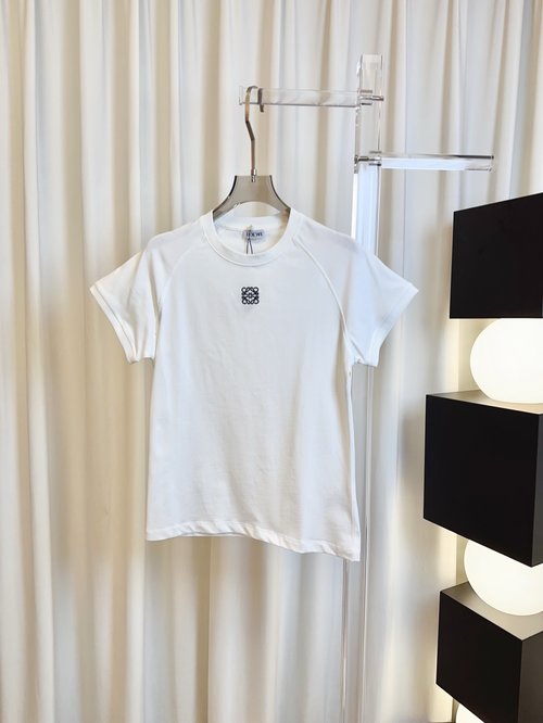 Loewe Embroidered Seal Logo Cotton T-Shirt, Comfortable and Trim