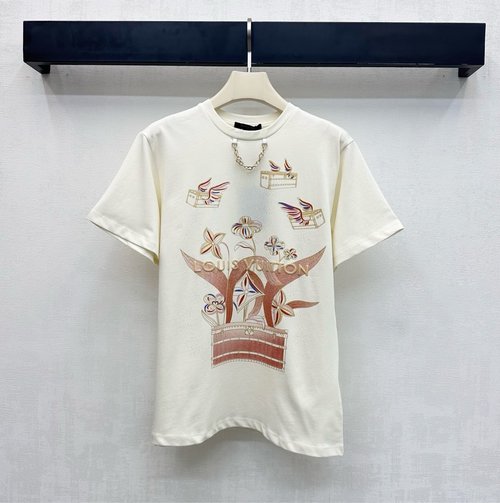 Louis Vuitton Round Neck T-Shirt with Logo, Letter Chain and Clover Patterns