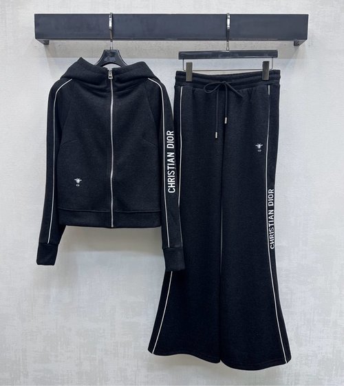 Dior Hoodie and Pants Set with Zipper and Bee Embroidery in Mixed Fabric