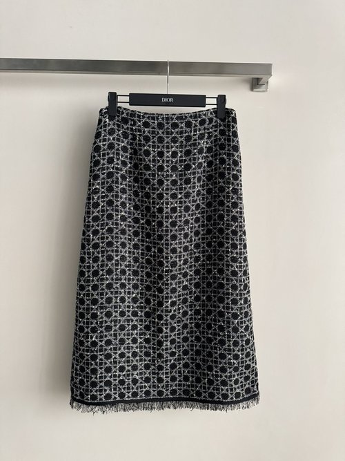 Dior Vine Checkered Tweed Skirt, Classic Design with an Elegant Flair