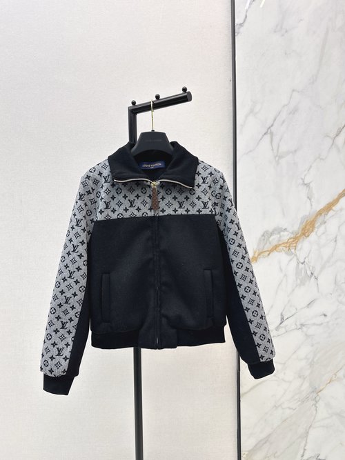Louis Vuitton Unique Pattern Warm Contrast Woolen Jacket