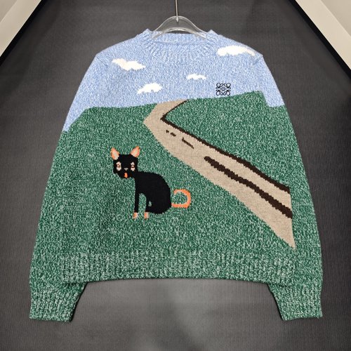 Louis Vuitton Lew Louis Wain Collaboration Series Pullover Sweater with Color Blocking and Cat Embroideries