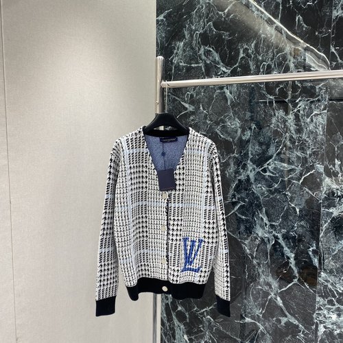 Louis Vuitton Houndstooth Knit Logo Cardigan, Fashionable and Practical