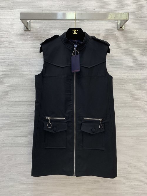 Louis Vuitton Cool Work - style Sleeveless Vest Dress