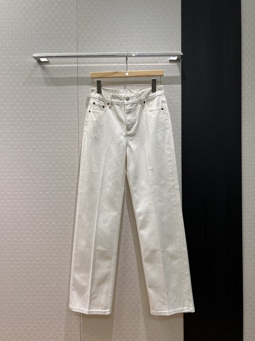 Celine Stylish Straight-Leg Jeans with Logo Decoration