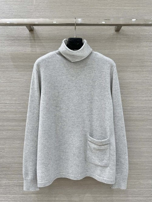 Brunello Cucinelli Exclusive Premium Cashmere High Neck Top with Chain Pocket, Elegant Design