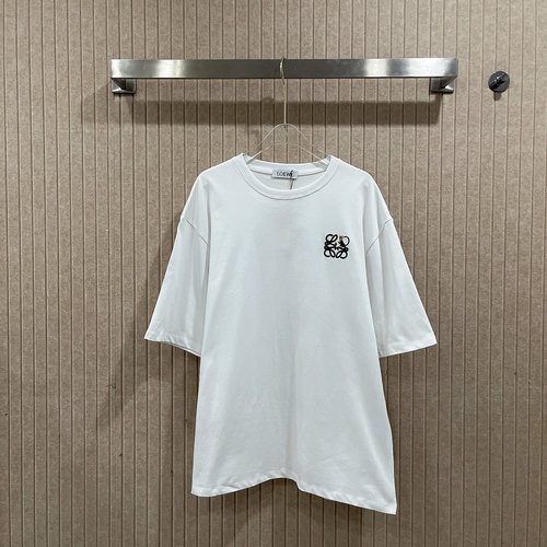 Loewe Embroidered Logo Short - sleeve T - shirt with Christmas Vibe