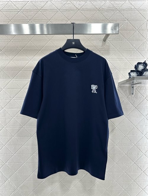 Dior Loose Fit Cotton T-shirt with Printed Bow Logo, Refined