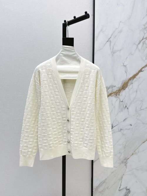 Hermes V-Neck Knit Cardigan with Lattice Relief and YB Buttons