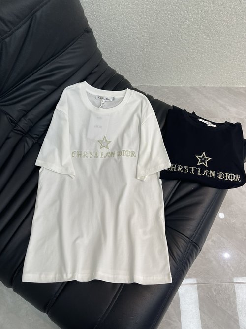 Dior Embroidered and Sequined Logo Short Sleeve T-Shirt for Breathable Elegance