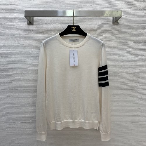 Thom Browne High-End Customized Merino Wool Knit Top with Four-Bar Sleeve Badge