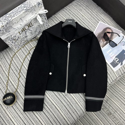 Dior Recommended Spring Collection: Double-Sided Woolen Navy Coat