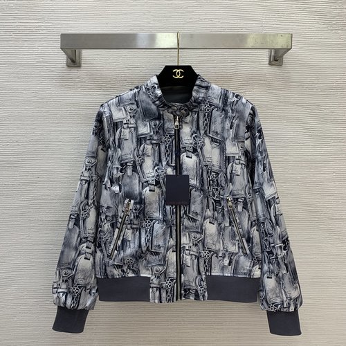 Louis Vuitton Two-sided Chain Print Zip-up Jacket with Custom Logo
