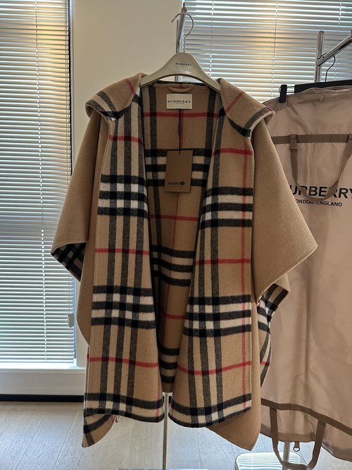 Hermes British Classic Checked Cloak Coat with High Cost-Efficiency