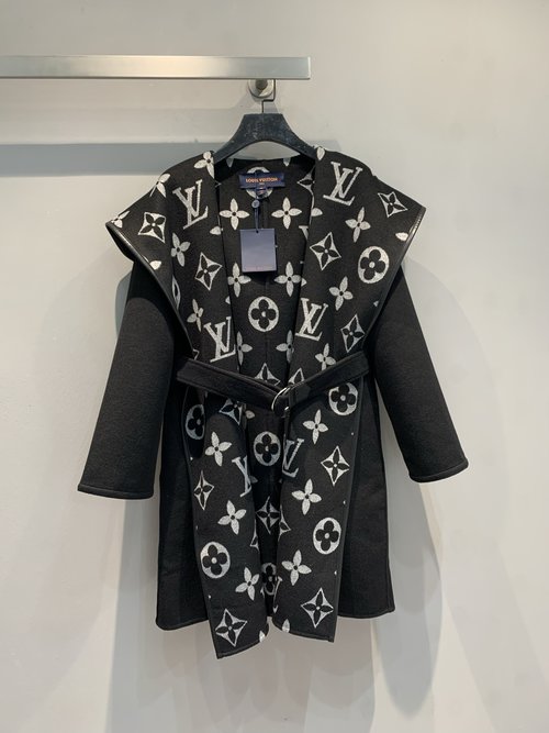 Louis Vuitton Mid-length Wrap Coat in Silk-Wool Blend with Large Lapel