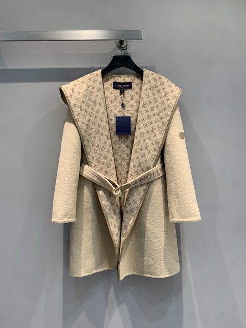 Louis Vuitton Mid-length Wrap Coat in Silk-Wool Blend with Large Lapel