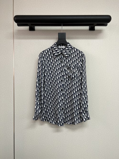 Dior Classic Logo-printed Shirt with Pocket and Relaxed Silhouette