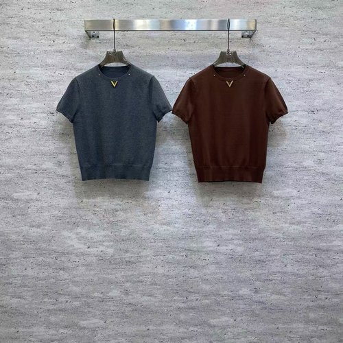 Valentino Elegant Top with Metal V-Logo, Crafted from Premium Pima Cotton