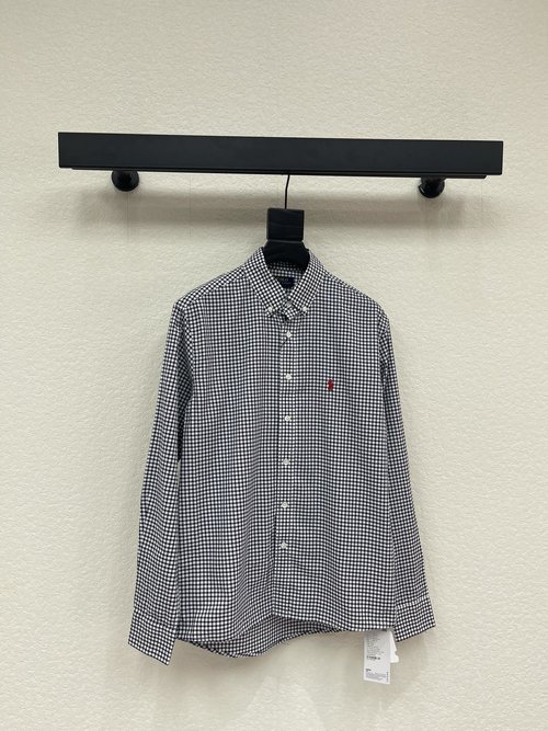 Polo Ralph Lauren Checked Long-Sleeve Shirt with Red Embroidered Logo: Distinctive Design