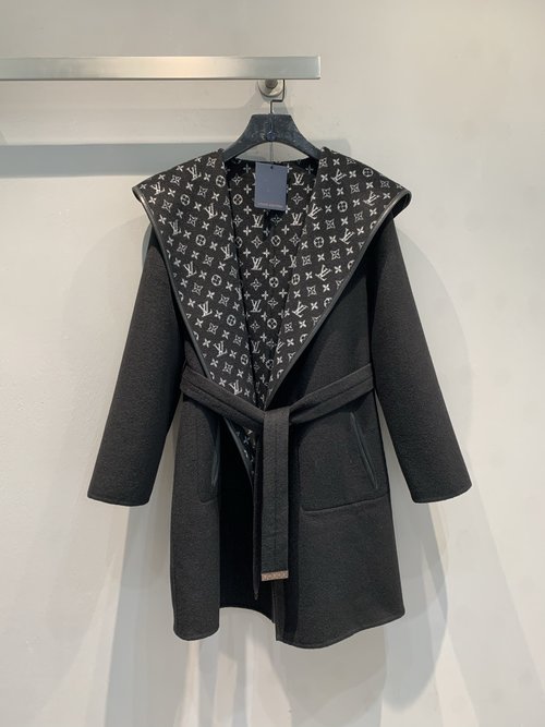Louis Vuitton Wrap-style Mid-length Silk-wool Blend Coat with Big Collar