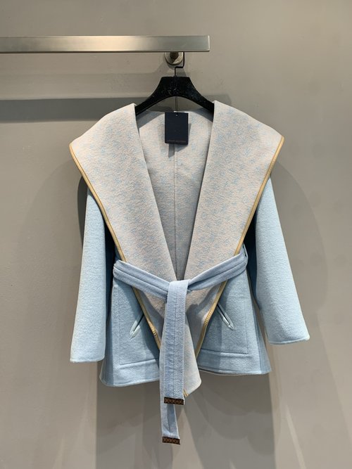 Louis Vuitton Short Wool Silk Blend Wrap Coat with Majestic Collar