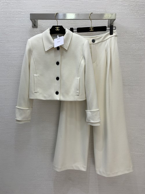 Dior Soft Woolen Two-piece Set with Buttoned Collar