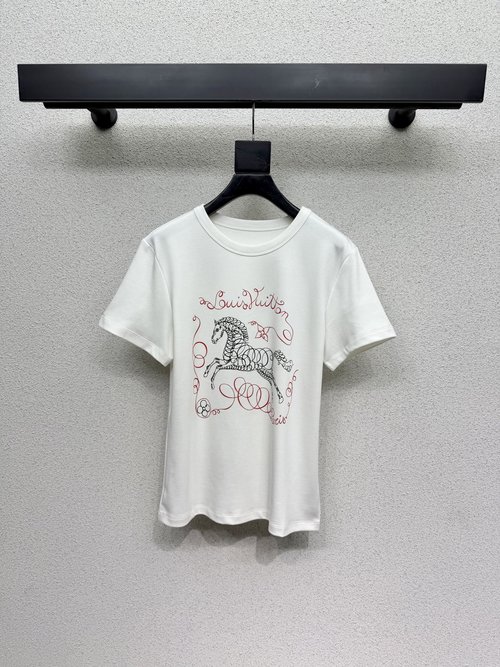 Louis Vuitton Horse - Themed Short - Sleeve T - Shirt in a High - Density Sporty Style