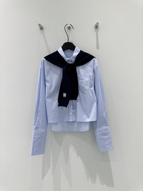 Loewe Fashionable Custom Striped Two-piece Shirt with Contrast