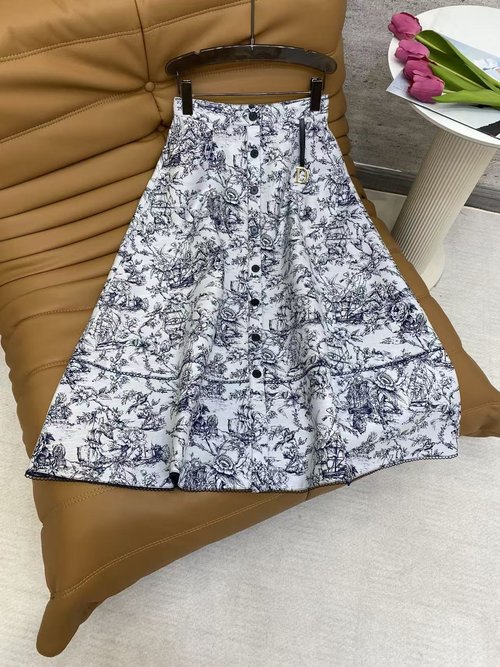 Dior Watercolor Floral Skirt with High-Waist Button