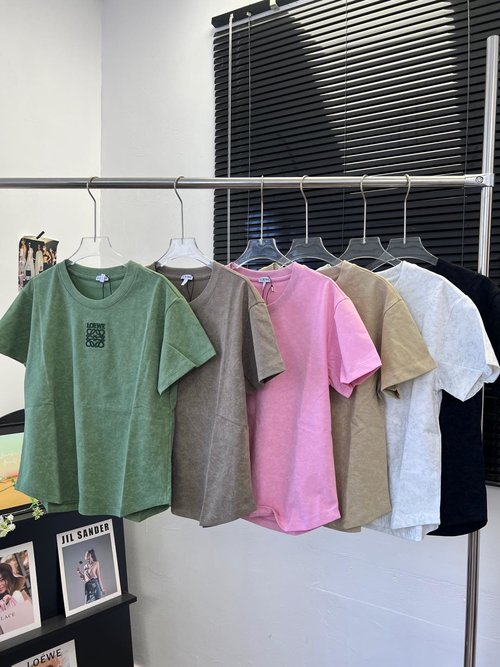 Loewe Cotton Short-Sleeve T-Shirt with Embroidery and Snowflake Design